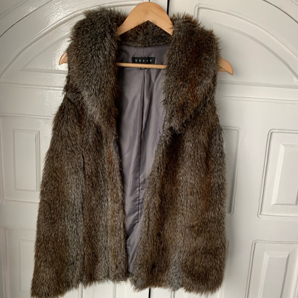 Faux fur vest